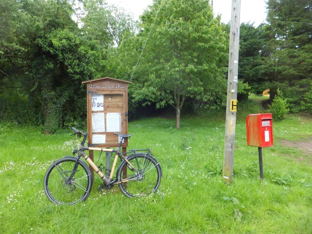 Devilishly Elegant SR600 11